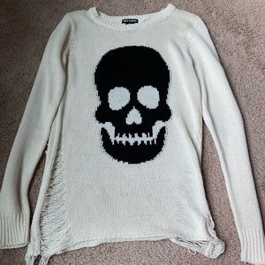 Skull sweater